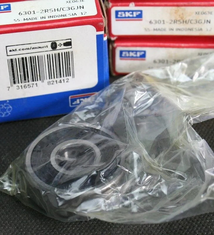 Подшипник One SKF 6200 2RSH/C3GJN Radial Deep Groove Bearing 10 MM ID Bulgaria