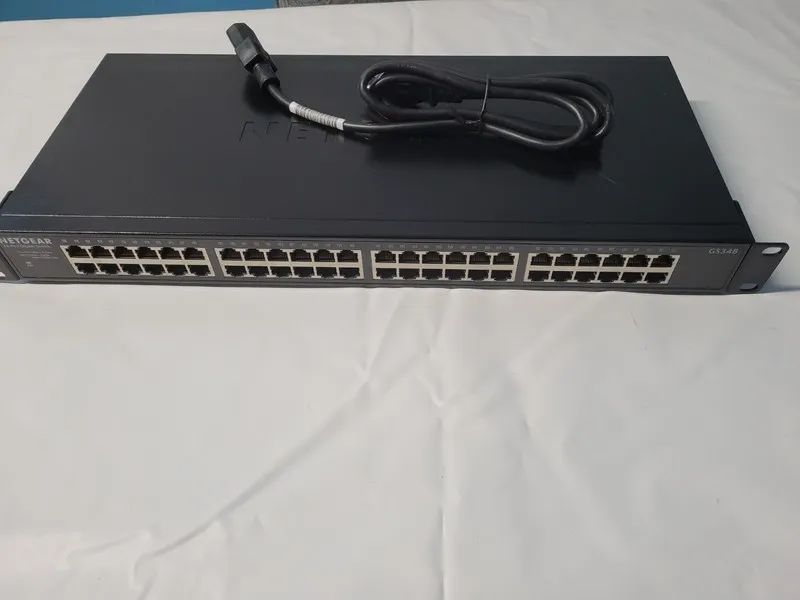 Коммутатор NETGEAR GS348 48-Port Gigabit Ethernet Unmanaged Rackmount Switch