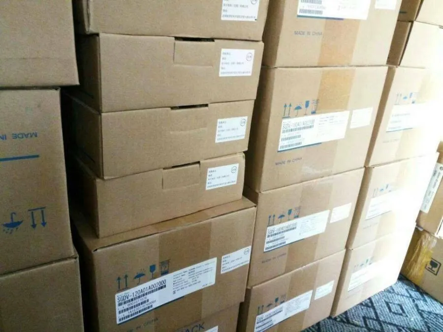 Сервопривод YASKAWA SGD7S-7R6A10B202 Servo Drive