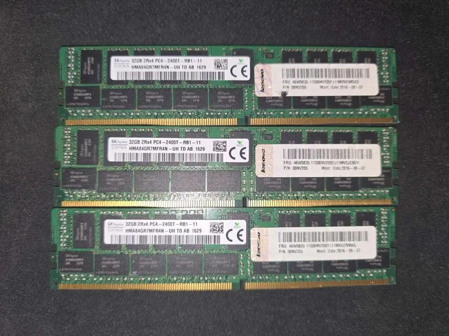 Модуль памяти KINGSTON 32GB 2Rx4 PC4-2400T-RB1-11 DDR4 SERVER RAM ECC REG PC4-24 — фото лота 1