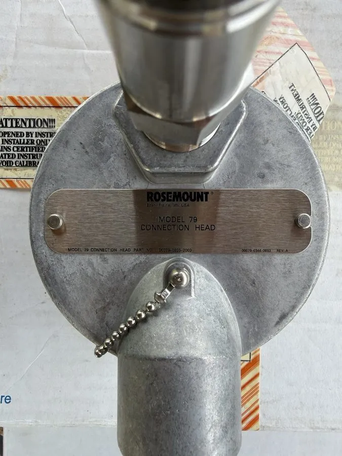 Датчик EMERSON ROSEMOUNT 0078R11N00N060 Temp Sensor and Connection Head 79 — фото лота 1