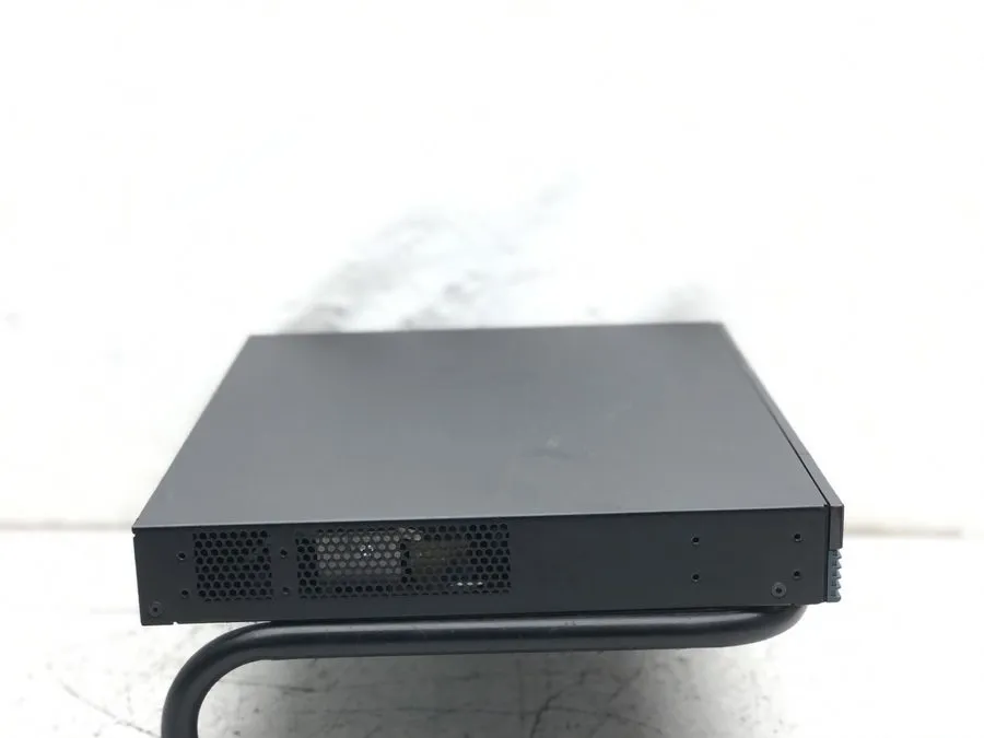 Маршрутизатор Cisco 1900 Series Model 1921 Gigabit Ethernet Service Router