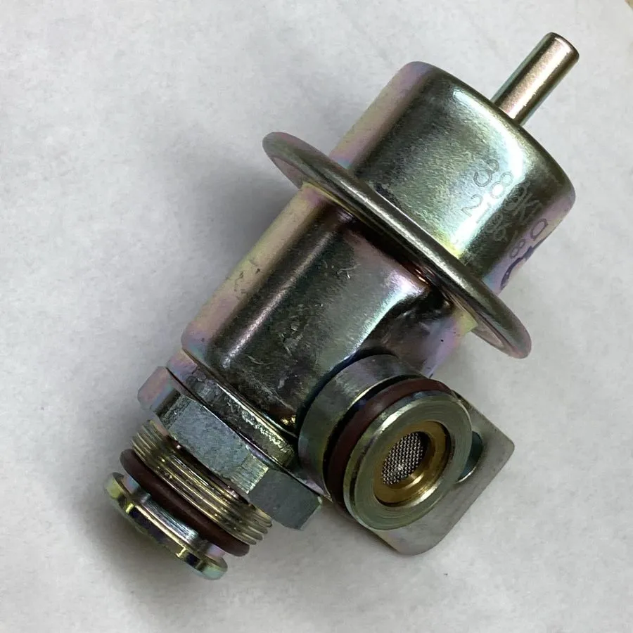 Трубопроводная арматура WVE #5G1042, Fuel Injection Pressure Regulator