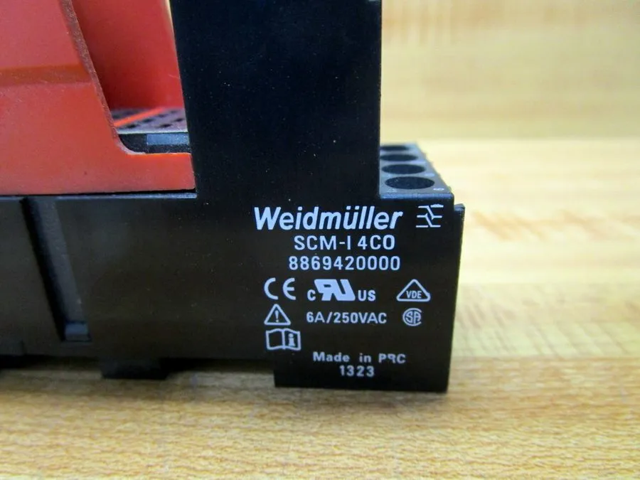 Колодка реле Weidmuller 8869420000 Relay Socket Base w/ 8690200000 Relay