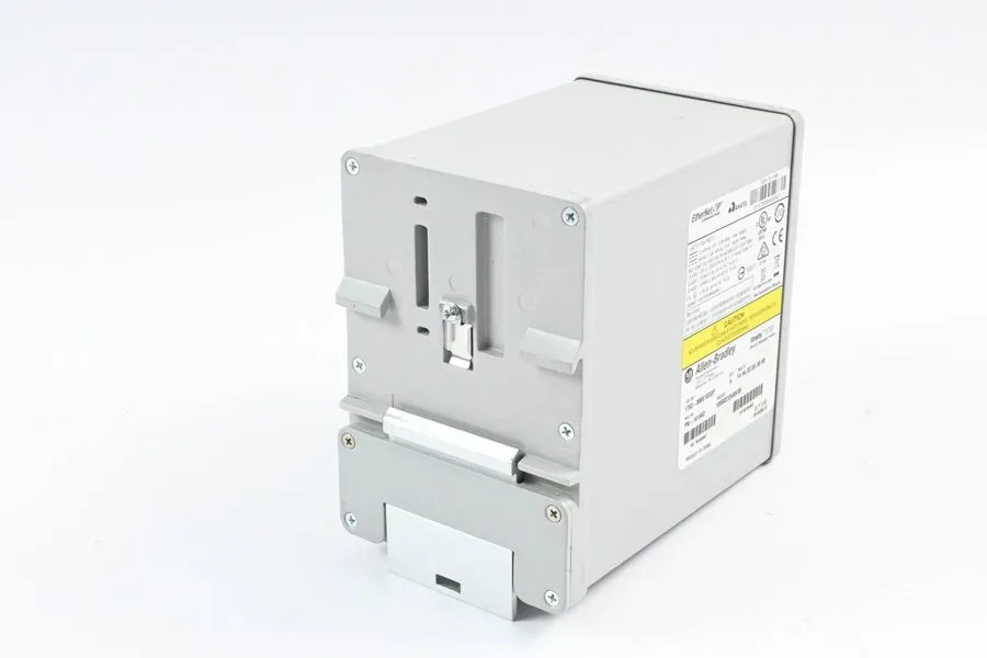 Коммутатор Allen-Bradley Stratix 5700 Ethernet Managed Switch 1783-BMS10CGP