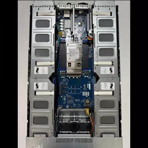 Сервер Gigabyte G292-Z20 2U 8x GPU Server 8x2.5" — фото лота 2