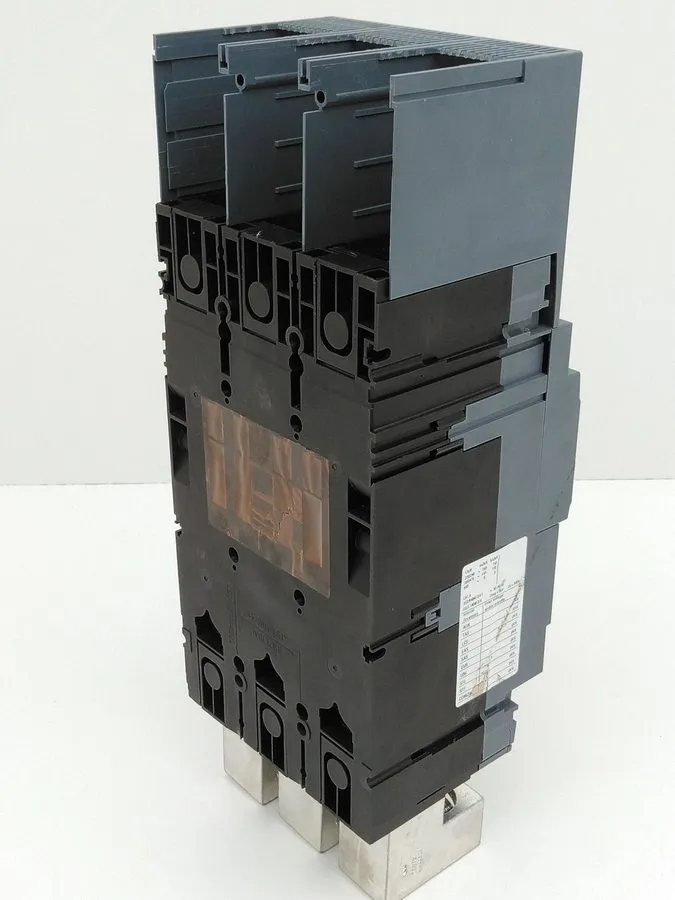 Автоматический выключатель Siemens 3VA6340-6HL31-0AA0 400A 3 Pole Molded Case Ci