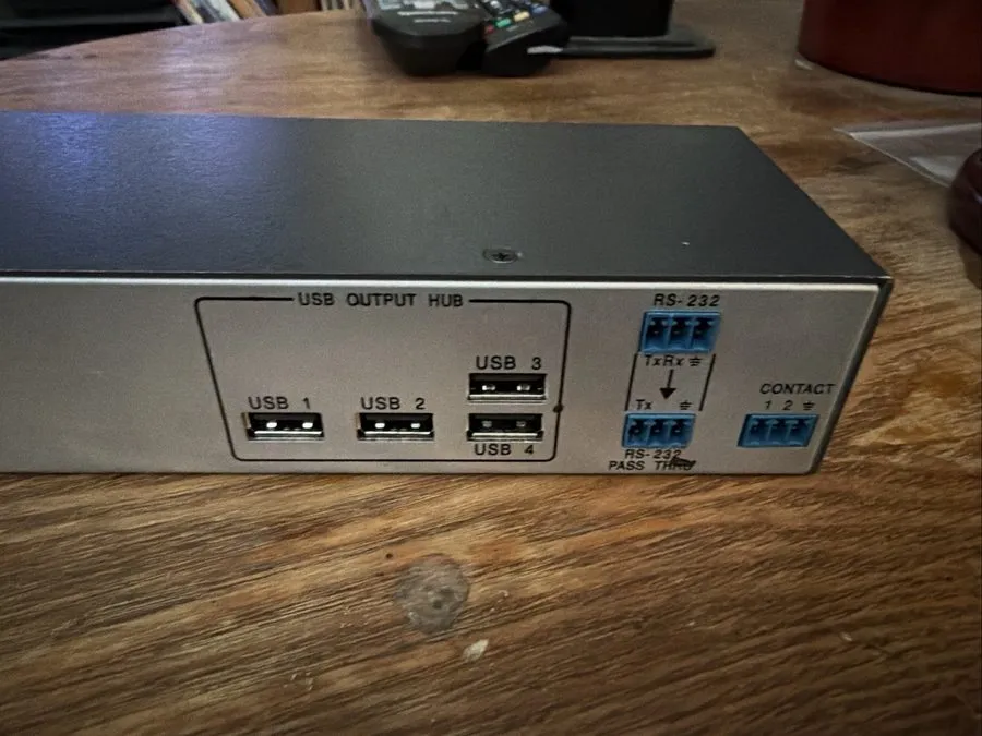 Видеокоммутатор Extron SW2 DVI Plus 60-964-21 Two Input DVI Switcher w/Stereo Au — фото лота 4