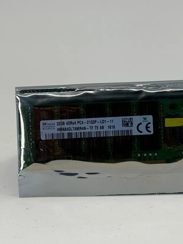 Модуль памяти SK Hynix 32GB DDR4 2133 LRDIMM ECC 4DRx4 Server RAM HMA84GL7AMR4N-
