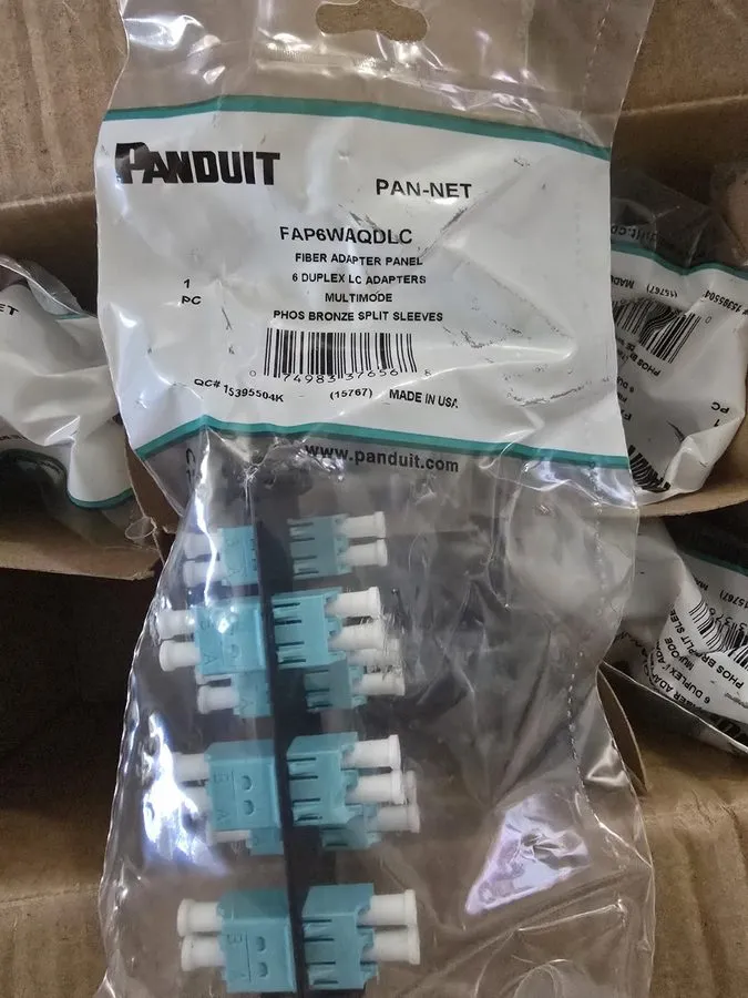 Оптический модуль 1..PANDUIT FAP6WAQDLC fiber adapter panel 6 duplex 12 strand m — фото лота 1