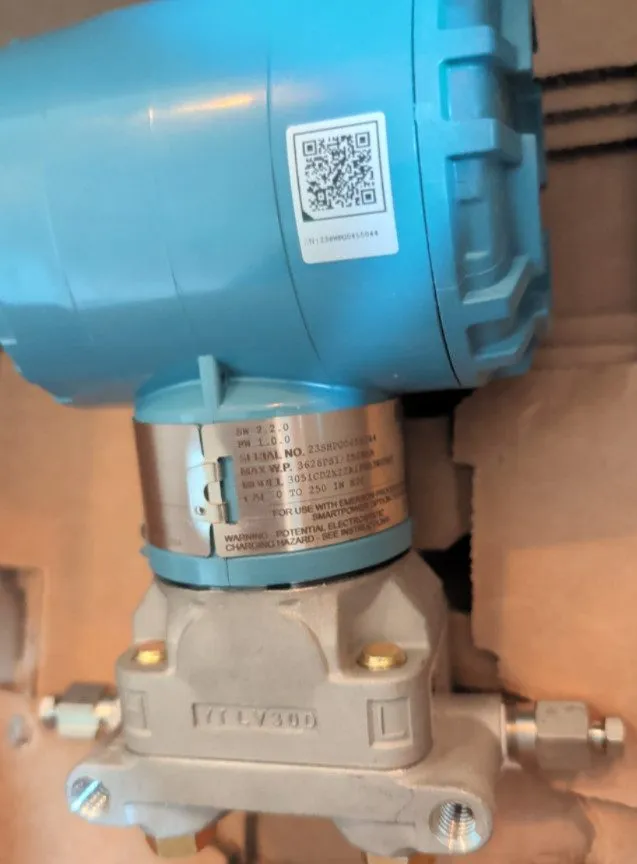 Трубопроводная арматура Rosemount 0-250 inH20 Wireless HART DP Transmitter 3051C — фото лота 1