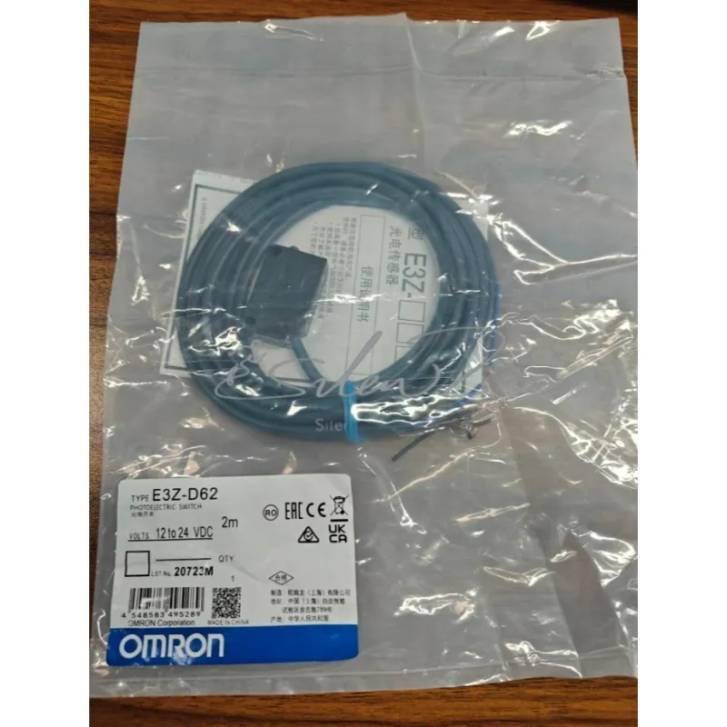Фотоэлектрический датчик OMRON Photoelectric switch Sensor 12-24VDC E3Z-D62