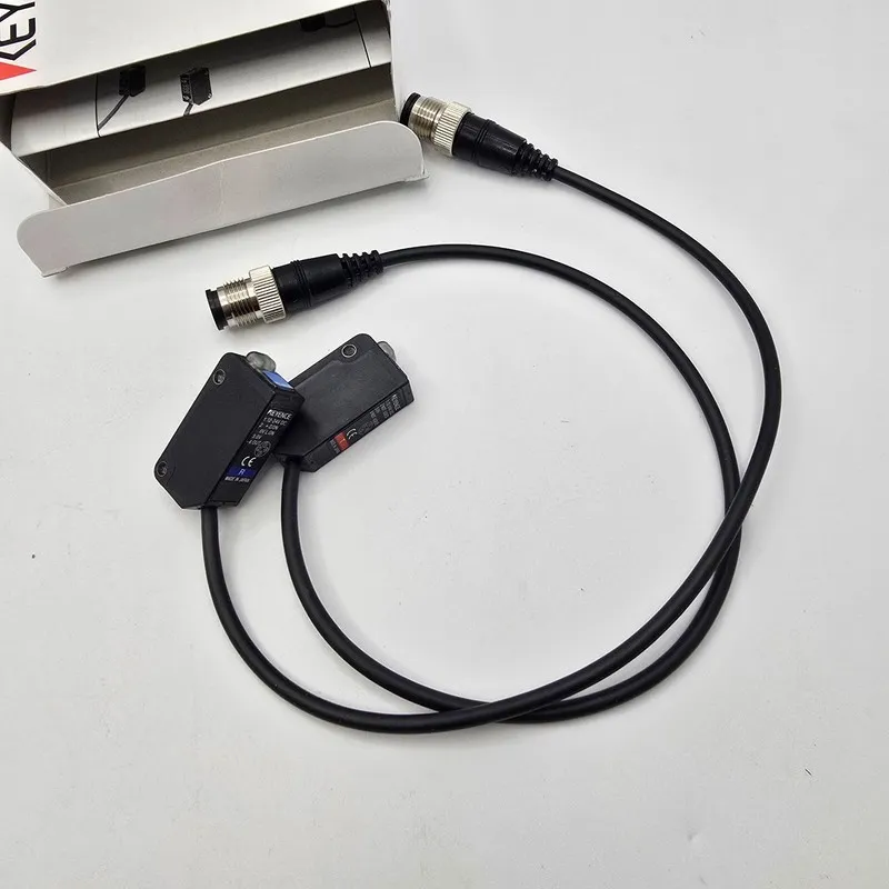 Фотоэлектрический датчик KEYENCE PZ-M53 PHOTOELECTRIC SENSOR 12/24VDC