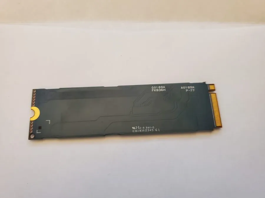 SSD-накопитель KIOXIA XG8 Series 512GB M.2 2280 NVMe PCIe Gen4.0 x4 SED SSD KXG8 — фото лота 2