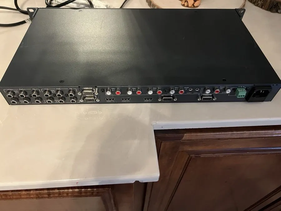 Видеокоммутатор Kramer VP-728 9-Input HDMI HQV Digital Presentation Switcher/Sca