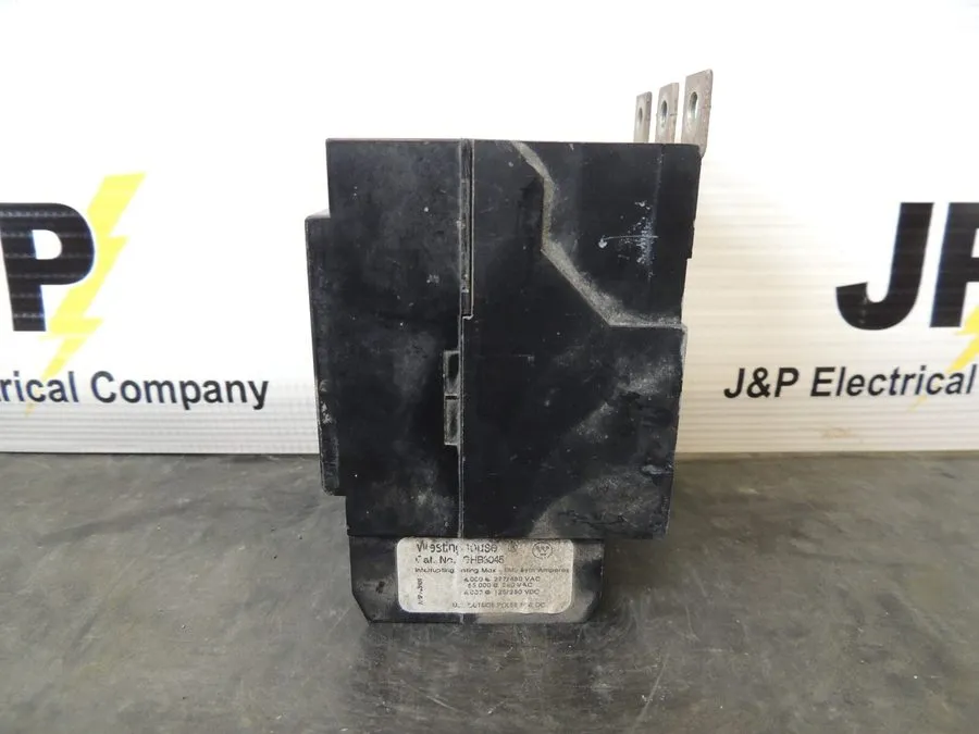 Автоматический выключатель Eaton GHB3045 45 Amp 277/480V 3 Pole GHB Bolt On Circ