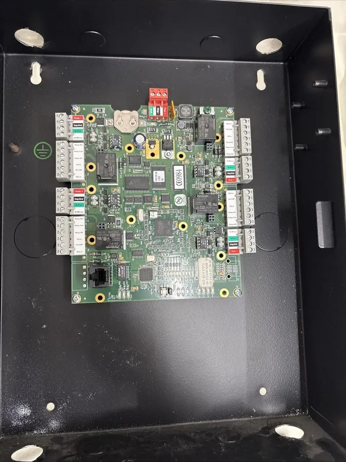 Контроллер Keri Systems NXT-4D 4-Door Access Control Controller, Enclosure w/ Lo — фото лота 1
