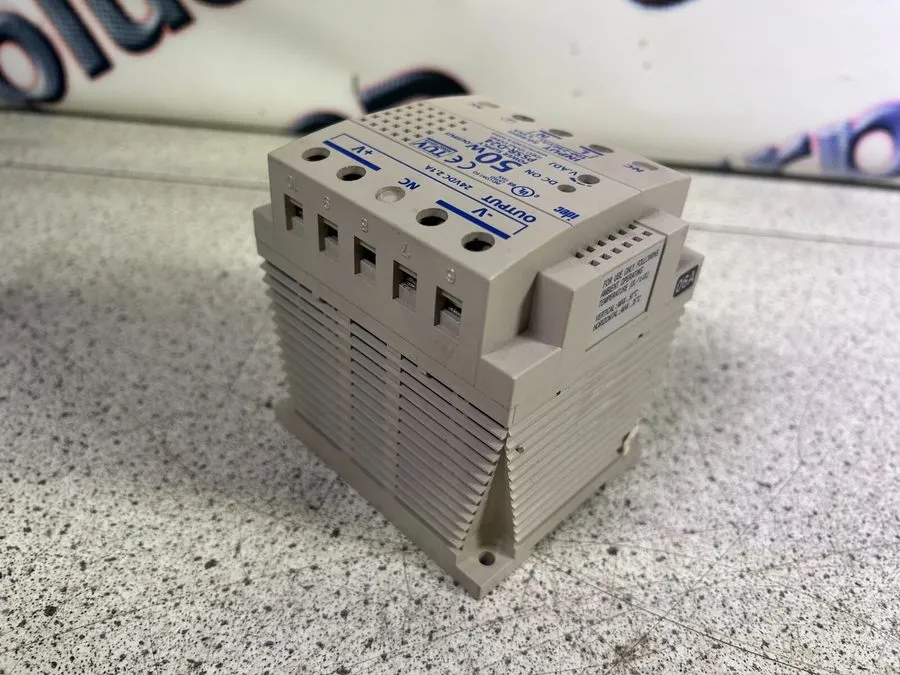 Блок питания IDEC PS5R-D24 24VDC 2.1A 50W DIN Rail Switching Power Supply