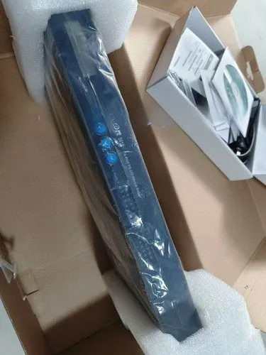 IIoT-устройство MOXA NPORT5610-16 Serial Device Server