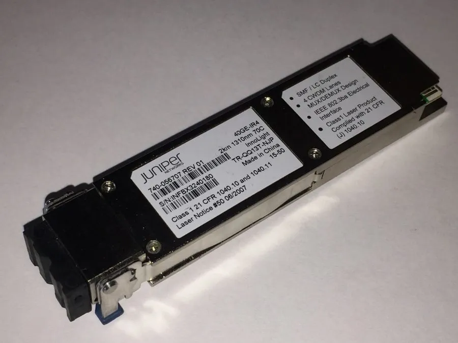Трансивер Juniper JNP-QSFP-40GE-IR4 UP TO 2KM REACH OVER SMF 740-056707