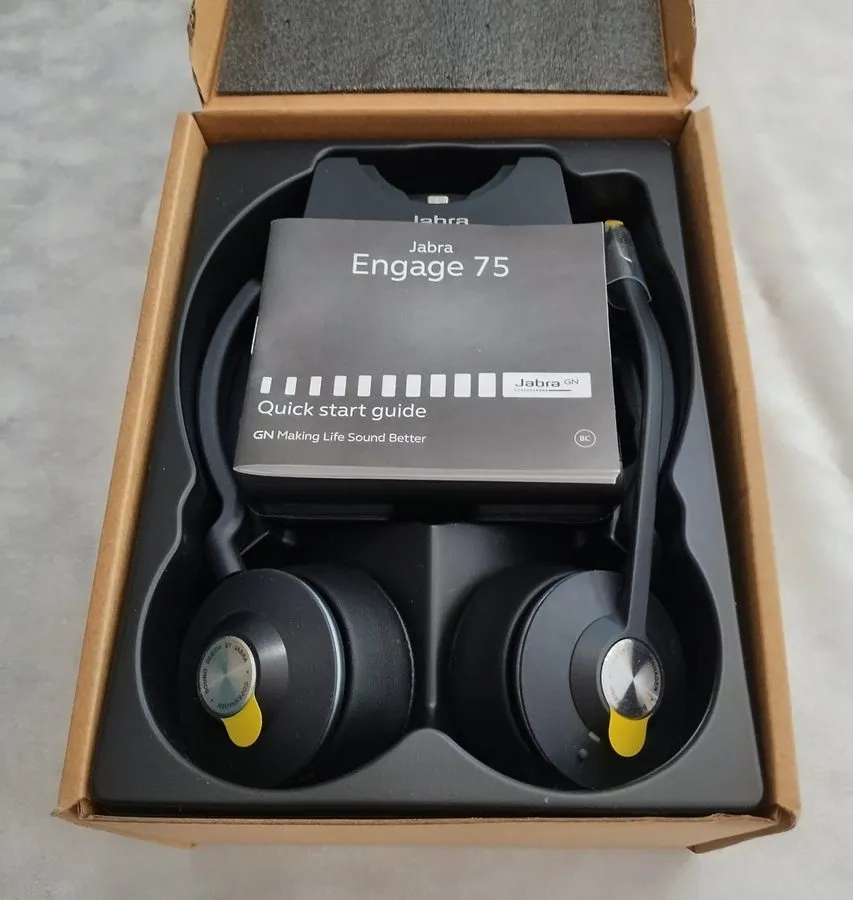 VoIP-шлюз Jabra GN Audio Engage 75 Pro Stereo Wireless Headset System 9556-583-1