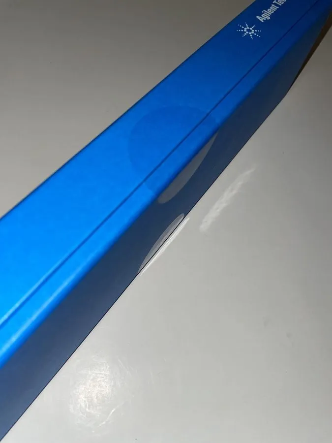 Хроматографическая колонка Agilent AdvanceBio SEC HPLC Column, 200Å 1.9µm, 4.6 x — фото лота 2
