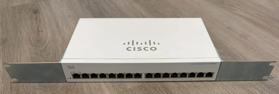 Коммутатор Cisco CBS110-16T-NA Business Unmanaged Switch 16-Port Gigabit
