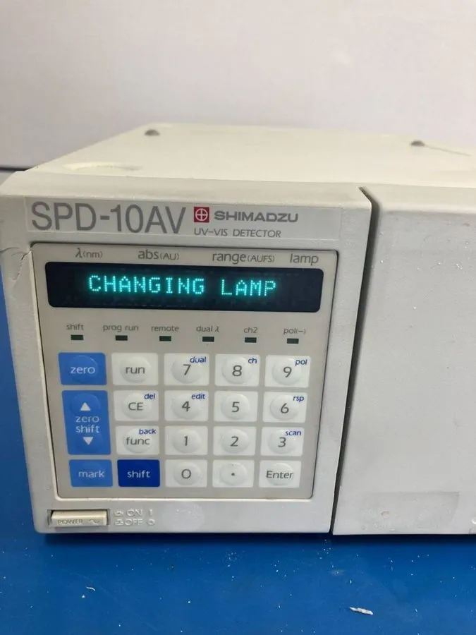 Хроматограф Shimadzu SPD-10AV VP HPLC System UV VIS Detector Agilent Waters HP — фото лота 3