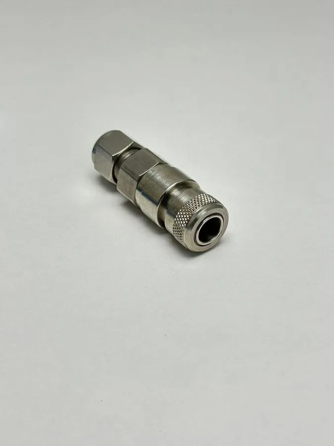 Фитинг Swagelok SS-QC6-B-600 Quick Connect Body Stainless Steel Tube Fitting