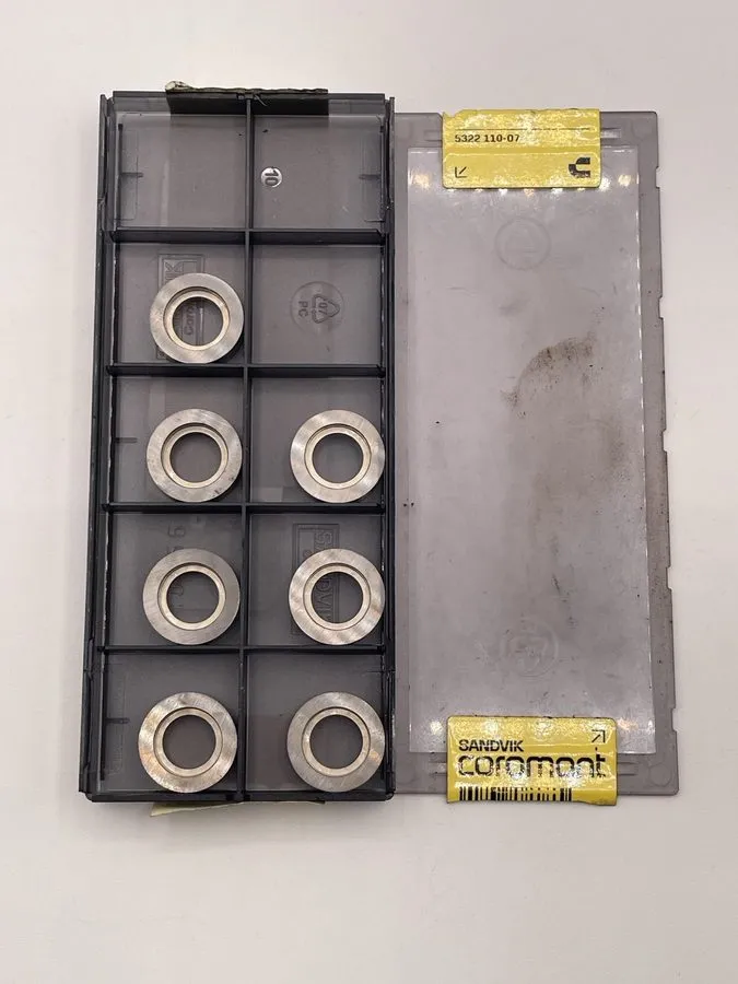 Режущий инструмент 10 SANDVIK 5322 110-07 CARBIDE INSERT SEATS. {N519}