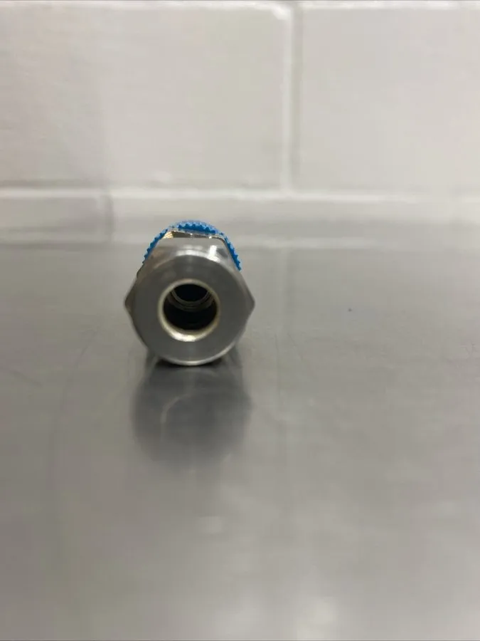 Разъём SWAGELOK SS-400-1-4 SS CONNECTOR FITTING, 1/4" TUBE x 1/4" MNPT MALE