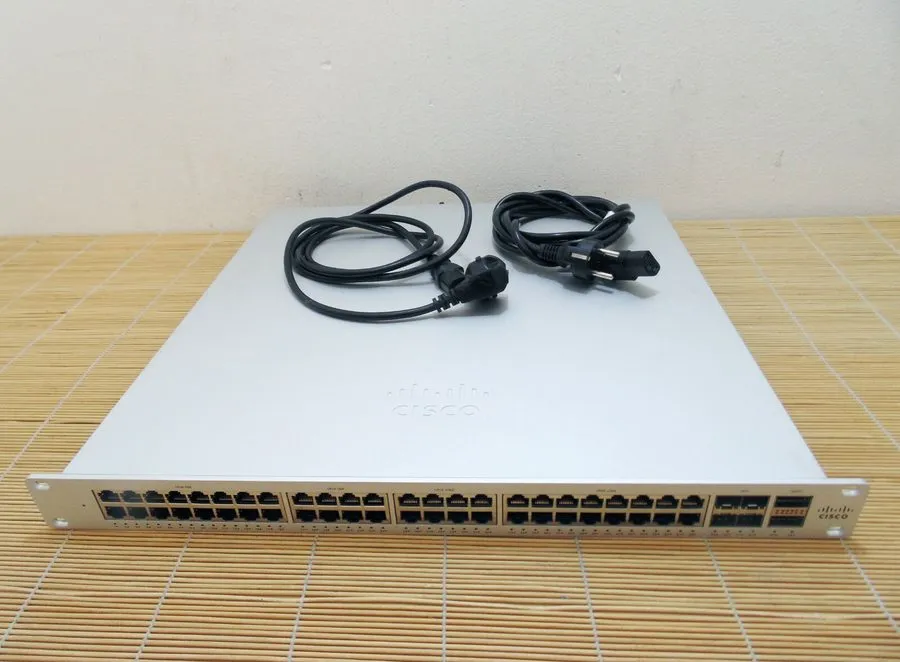 Коммутатор Meraki Cisco MS355-48X2-HW 48-Port Multi-Gigabit PoE Switch & Unclaim