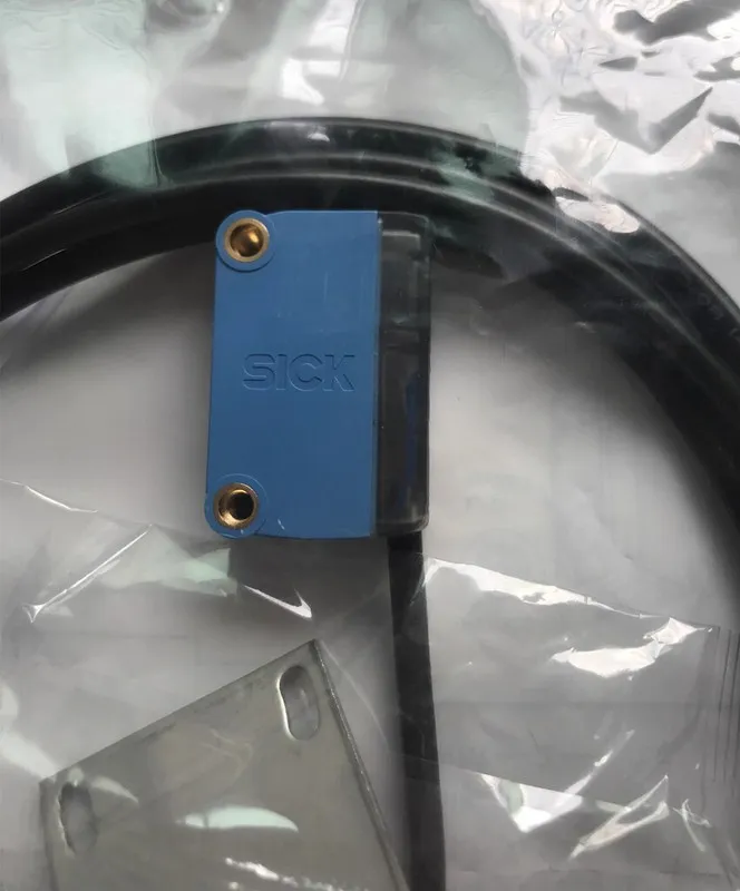 Фотоэлектрический датчик Sick GTB6-N1212 Photoelectric Sensor