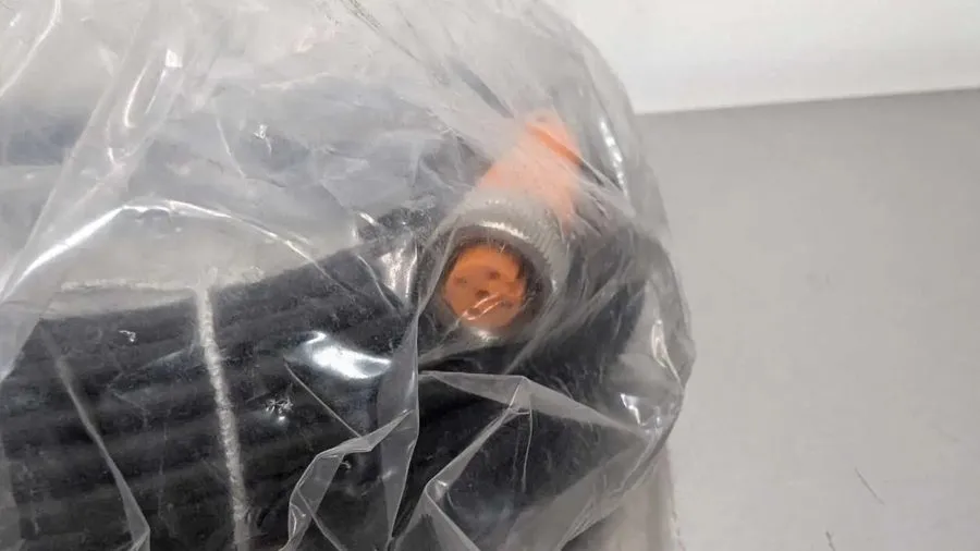 Соединительный кабель IFM M12 FEMALE TO PIGTAIL CORDSET EVC083