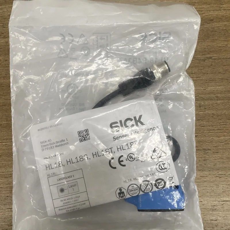 Фотоэлектрический датчик SICK HL18-P4B3AA PHOTOELECTRIC SENSOR EYE 1084038