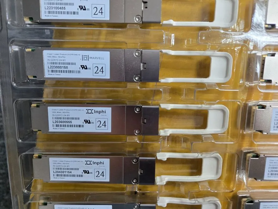 Трансивер Inphi IN-Q2AY2-XX-M1 QSFP28 100G 80KM .192.XTHz DWDM transceiver modul