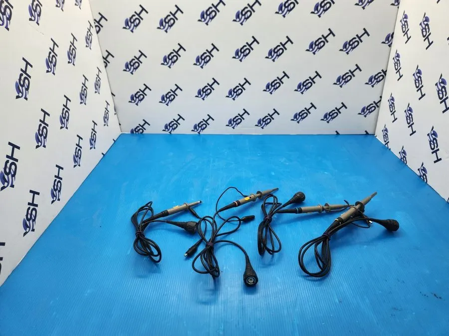 Осциллограф Two Rigol RP2200 Passive Oscilloscope Probe 150 MHZ, 10 x/x 1