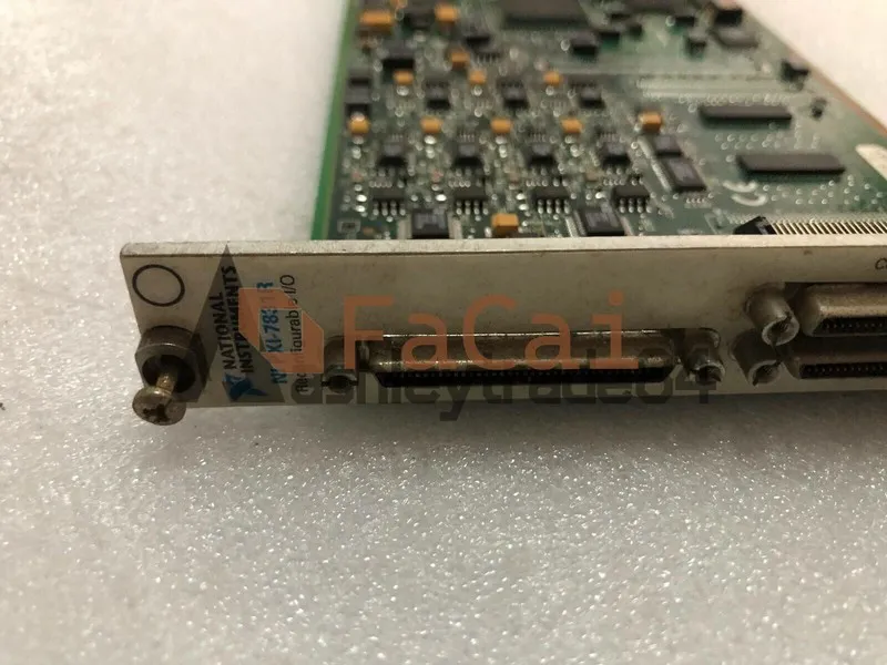 Тестер National Instruments PXI-7831R