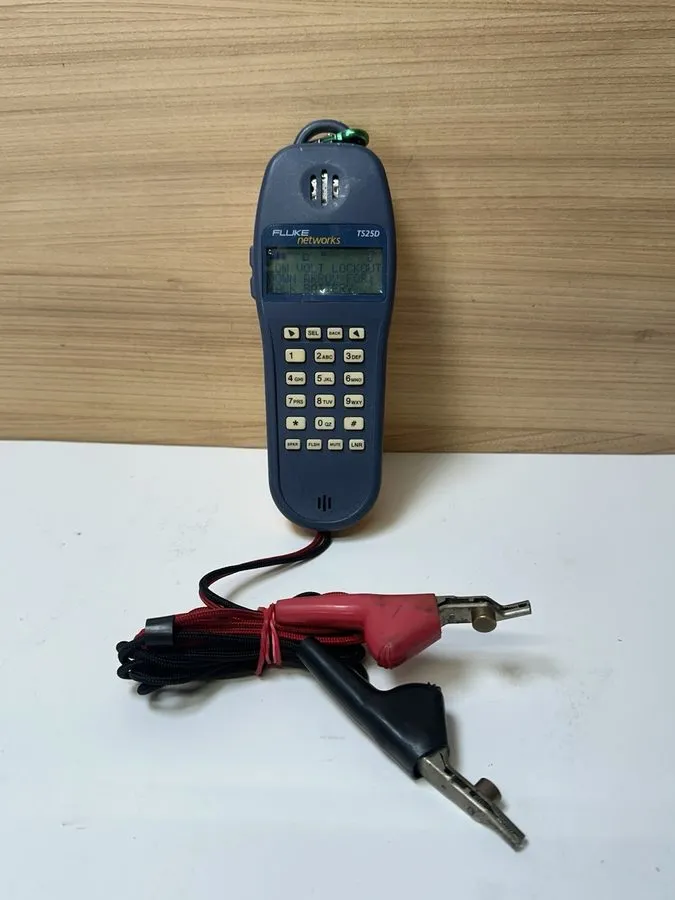 Тестер Fluke Networks TS25D Telephone Test Set