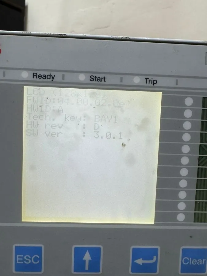Реле защиты ABB REM615 HBMBCCAHNCA1BNN1XD Motor Protection And Control Relay REM