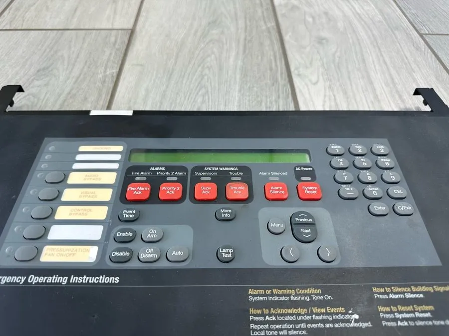 Панель оператора SIMPLEX 4100-9111 MAIN OPERATOR INTERFACE 4100 MASTER CONTROL P