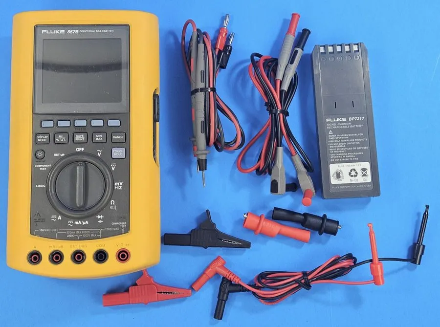Мультиметр Fluke 867B Graphical Digital Multimeter Meter