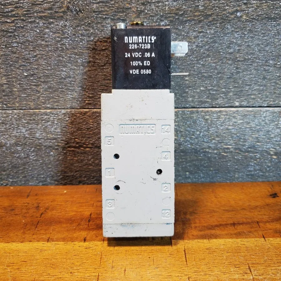 Пневмоклапан Numatics L11BA452B017G Pneumatic Valve