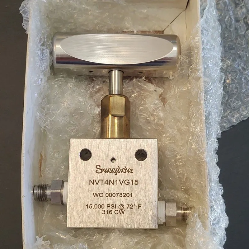 Клапан Swagelok NVT4N1VG15 stop valve