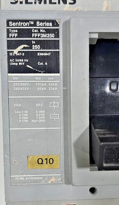 Автоматический выключатель Siemens Sentron Series FFF FFF3M250 Circuit Breaker 2 — фото лота 1