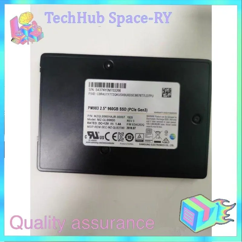 SSD-накопитель Samsung PM983 2.5" 960GB SSD PCIe Gen3 NVMe U.2 MZQLB960HAJR mode — фото лота 1