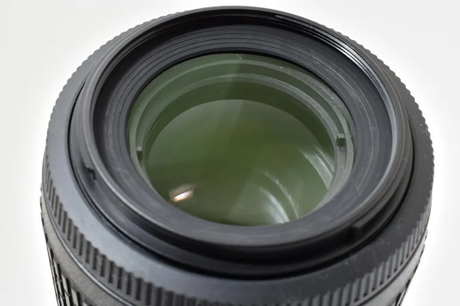 Объектив NIKON AF-S NIKKOR 55-200mm f4-5.6G ED DX VR IF LENS, CAPS, POUCH