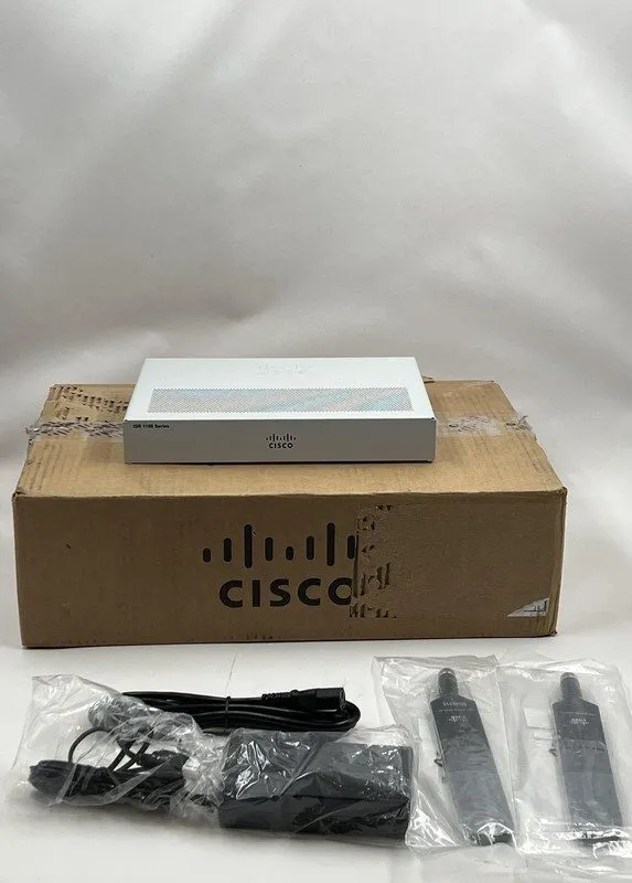 Маршрутизатор Cisco C1121X-8PLTEP Integrated Service Router