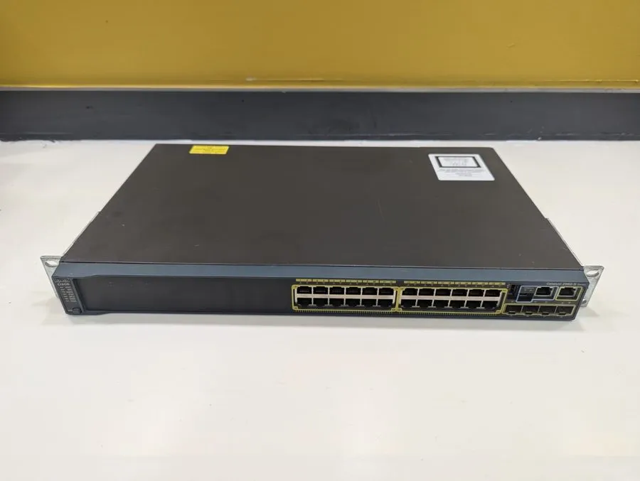 Коммутатор Cisco Catalyst 2960S-24-Port WS-C2960S-24TS-L Ethernet Switch (J955)