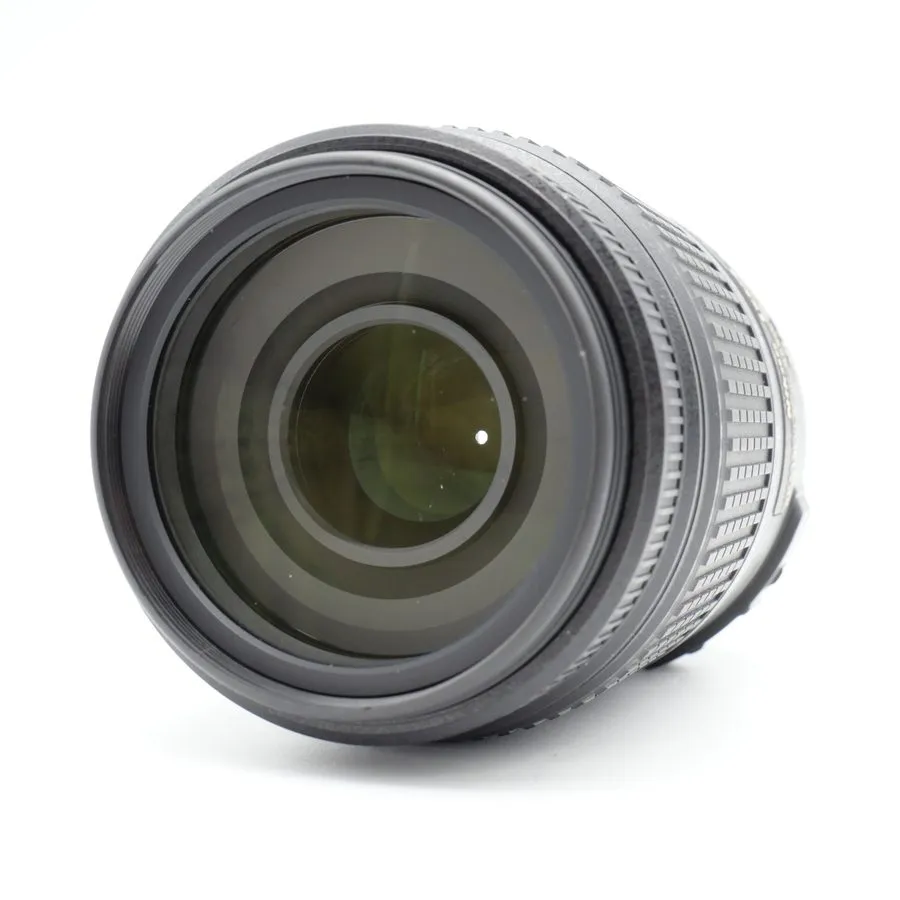 Объектив Nikon AF-S DX NIKKOR 55-300mm f/4.5-5.6G ED VR Telephoto Zoom Lens